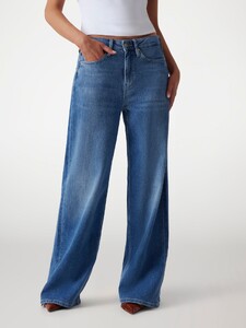 KiannaLS - Guess Bellflower wide leg jeans-6_W4PA82D4U55-CAMI-ALT1.jpg