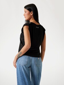 LizaM - Guess V-neck top Women-4_W5YP52KCYW2-JBLK-ALT2.jpg
