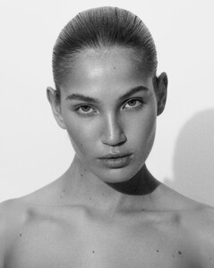 MelitaSuica - Wilhelmina port_1750756068-a7ef830eb0ea940272eb07efc9b39e94.jpg