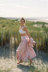 Mieke_-_Pink_Skirt_-_7_900x.jpg