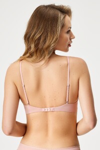 NKocendova - Astratex_Biustonosz nieusztywniany Calvin Klein Sculp_1.jpg