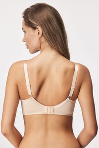 NKocendova - Astratex_Podprsenka Spacer 3D Delicate SpacerATX2_14.jpg