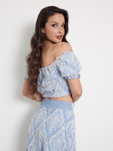 OriolaM - Guess_Embroidered off-shoulder blouse Women-5 - W4GH40WG4F0-F7IM-ALT2.jpg