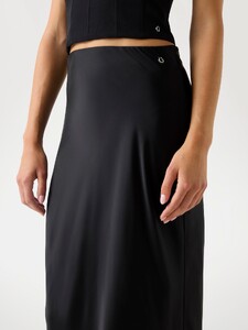 SLuders - Guess Satin pencil long skirt Women-4_W5YD55WF1T2-JBLK-ALT3.jpg