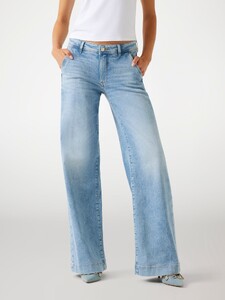 SLuders - Guess Zoya loose-fit jeans Women-4_W5YA1LD5QQ0-LAG0-ALT1.jpg