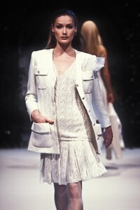 Valentino 1995 Haute Couture 29.jpg