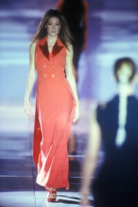 Versace 1993 Women RTW 23.jpg