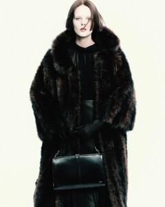 Vogue CZ  09-25_11.jpg