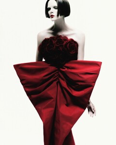 Vogue CZ  09-25_5.jpg