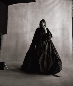 WSJ Magazine May 2017 - 03.jpg