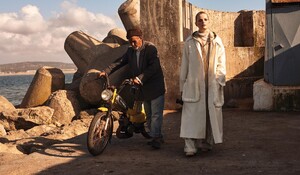 WSJ October 2016 - 01.jpg