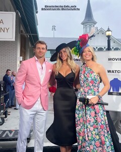 a_maniac13 posts 2025-05-06 02.37 DJSVFt3v-cB_4_8 495946881_18263360500302705_1237670568086395451_n.jpg