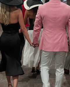 a_maniac13 posts 2025-05-06 02.37 DJSVFt3v-cB_6_8 495554031_18263360515302705_5070503457357857301_n.jpg