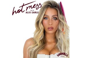 alex-earle-podcast-host-hot-mess-092023-1-a342d1671b184d5f8a6bfccfcee92946.jpg