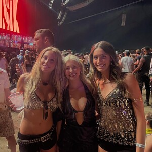 alexguttermann posts 2025-04-16 02.02 DIexMHpznSp_8_8 491466546_18077071621770596_8756418733091355144_n.jpg