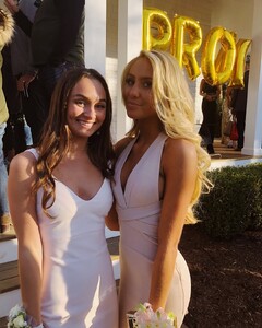 alix_earle posts 2018-04-30 05.01 BiLEUQZlZgt_3_5 37213025_1851212445185180_8207615441036640256_n.jpg