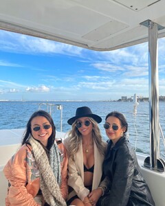 alix_earle posts 2022-03-14 03.58 CbD450NAsfB_9_10 275816346_671273604121329_8058577157025092335_n.jpg