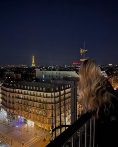 alix_earle posts 2022-03-21 05.44 CbWGq4igGrm_10_10 276029573_354171336463864_7695992735289333505_n.jpg