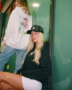 alix_earle posts 2022-10-12 01.44 CjliGVTJOyL_1_7 311205306_636360708095424_1905907897036311379_n.jpg