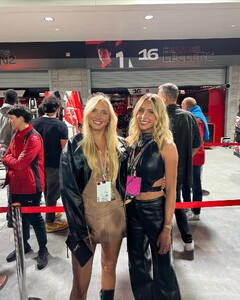 alix_earle posts 2023-11-20 03.49 Cz2BmY2xHRF_6_8 403697152_249097554560003_4132581318173288550_n.jpg