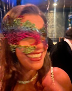 alix_earle posts 2023-12-15 02.14 C02Om1NRCL__5_6 410369068_1038906494040843_693021974303943621_n.jpg