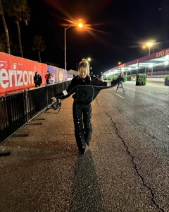 alix_earle posts 2024-02-13 01.24 C3Qog6RoCHo_5_9 426967785_1592367628230246_1137956280319353188_n.jpg