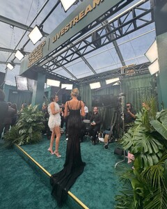 alix_earle posts 2024-02-22 05.13 C3oN5aoxCSy_6_9 429167249_976310903878013_7856427305128067155_n.jpg