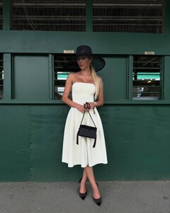 alix_earle posts 2024-05-06 02.47 C6mgDXbRZso_4_6 441015485_7756308357723622_6799761454311236638_n.jpg