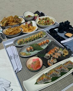 alix_earle posts 2024-05-20 04.58 C7KyJXvxTqr_7_9 442157431_731474262256964_8577088947857445801_n.jpg