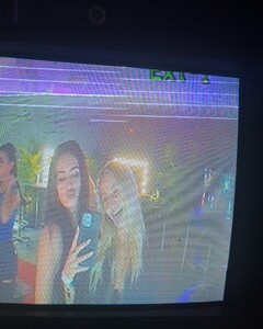 alix_earle posts 2024-10-23 05.23 DBchEBrRHBS_4_17 464243105_1299169617904696_3854411105374490548_n.jpg