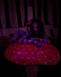 alix_earle posts 2024-10-27 05.39 DBm2As_SoXT_4_9 464669959_2010686666021294_8375605551318834899_n.jpg