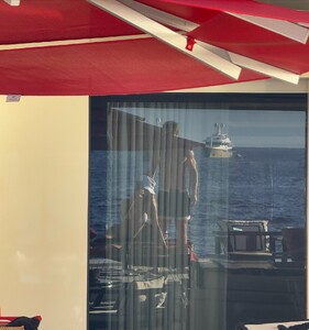 alix_earle posts 2025-01-06 05.22 DEdogaXSXuw_3_12 472724440_1329342801812126_6048982906354450738_n.jpg