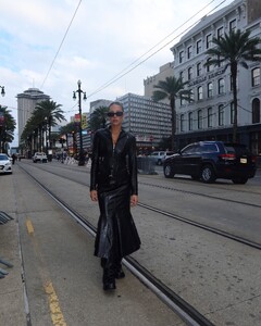 alix_earle posts 2025-02-13 07.18 DF_r_LARQ-N_13_18 479538127_18486260878029152_8812870616234734430_n.jpg