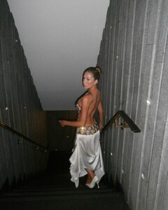 alix_earle posts 2025-02-17 04.27 DGJrl1SxQXC_2_7 479925812_18487005931029152_7481179627212162982_n.jpg