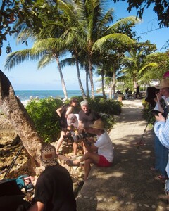 alix_earle posts 2025-03-04 06.06 DGwe5T2xlPr_4_4 482780013_18489798610029152_5421512253374502427_n.jpg