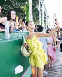 alix_earle posts 2025-03-18 05.29 DHUdy42Rab5_13_16 485372600_18492850342029152_5793885372879578338_n.jpg