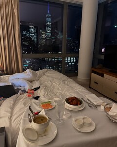 alix_earle posts 2025-04-07 05.24 DIH9Krrxcqb_4_12 488011832_18497098492029152_200634440432612393_n.jpg