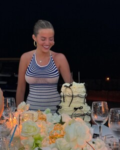 alix_earle posts 2025-05-01 06.49 DJF59Rbx_bE_3_18 494987595_18501674656029152_2842144021123853760_n.jpg