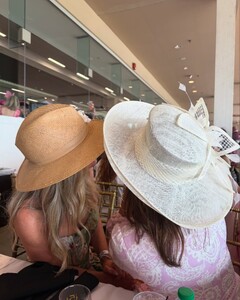 alix_earle posts 2025-05-05 02.14 DJPtrGHTJgE_7_12 495479919_18502367878029152_6593583949995969710_n.jpg