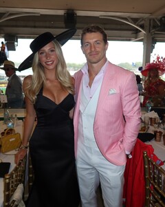 alix_earle posts 2025-05-07 07.06 DJVYnfBvTkK_17_18 495662016_18502766596029152_8493892403406422052_n.jpg