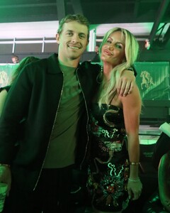 alix_earle posts 2025-05-12 07.34 DJiTy5gRXKN_12_18 497079815_18503721901029152_4871510565208185117_n.jpg