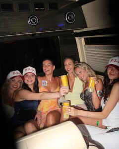 alix_earle posts 2025-05-12 07.34 DJiTy5gRXKN_9_18 496594005_18503721865029152_2273162101780467109_n.jpg