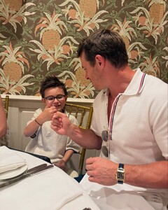 alix_earle posts 2025-05-19 04.58 DJ0DjHgRSIv_7_18 499646868_18504989614029152_6981437712692720944_n.jpg