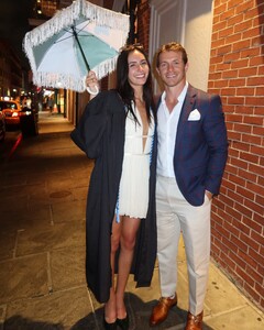 alix_earle posts 2025-05-19 04.58 DJ0DjHgRSIv_9_18 499548065_18504989638029152_1104696673366211134_n.jpg