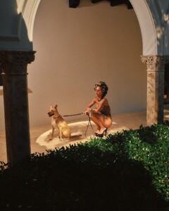 alix_earle posts 2025-05-22 02.37 DJ7hzomxURm_3_6 500257652_18505524895029152_7022574623857548040_n.jpg