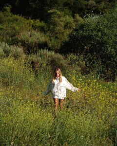 alix_earle posts 2025-05-23 01.57 DJ-CB-9RTHD_6_9 499645312_18505701760029152_5029700402381402411_n.jpg