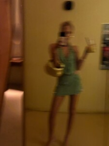 alix_earle posts 2025-06-24 21.50 DLSj5gLxF73_12_18 510964611_18512291158029152_6504869575187682678_n.jpg