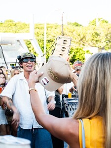 alix_earle posts 2025-07-17 04.49 DML9alJxmfW_16_18 520134758_18516287278029152_2411134426825172253_n.jpg