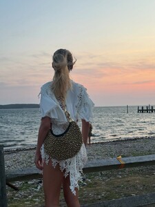 alix_earle posts 2025-07-19 03.35 DMQ-gTJydVd_9_13 520731129_18516627808029152_6073718330186139458_n.jpg