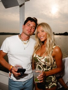 alix_earle posts 2025-07-28 04.37 DMoQwa1xL42_6_18 524810211_18518366401029152_9161514820497526952_n.jpg